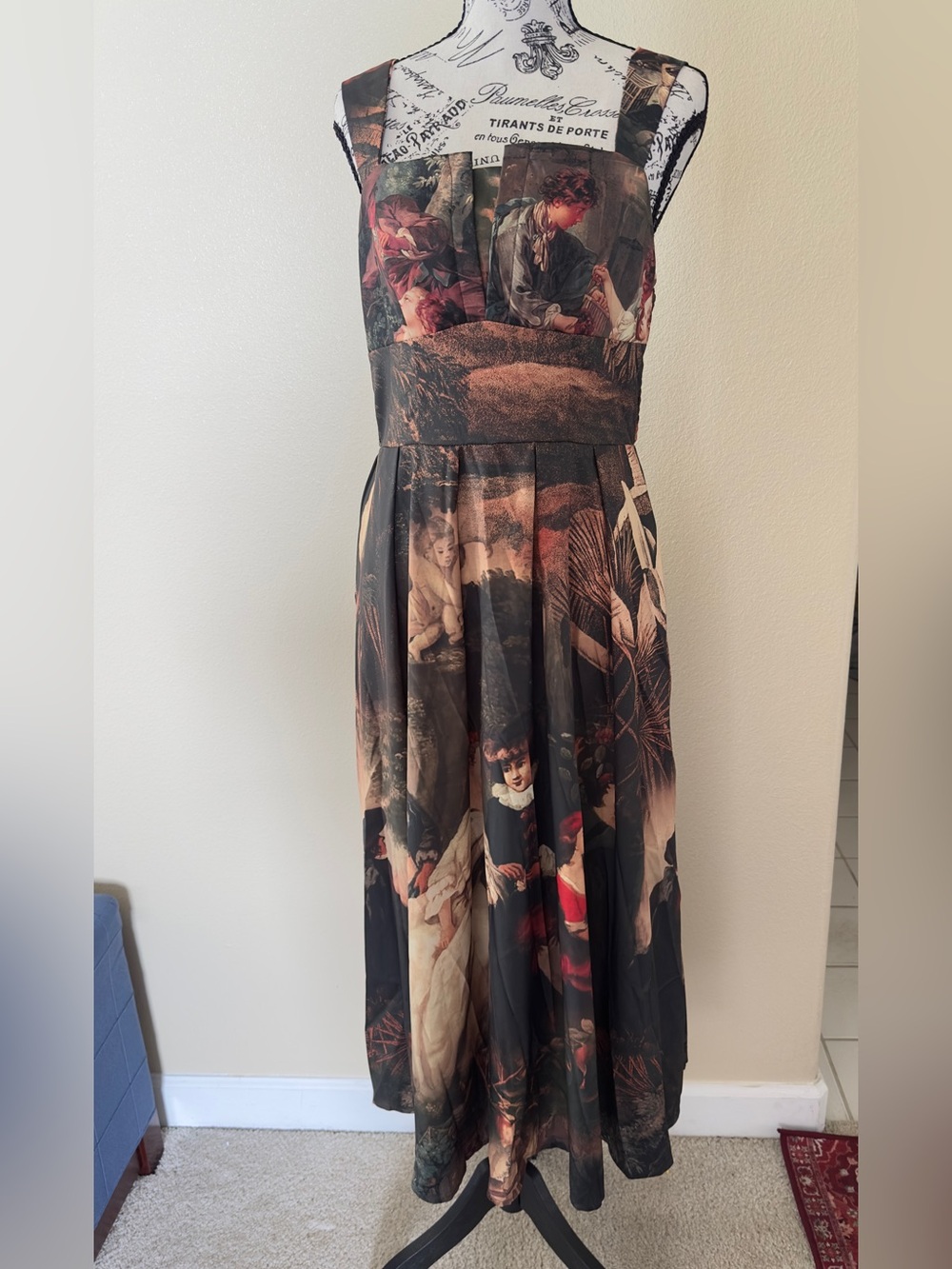 Scenic Art Print Strapless Maxi Dress in Black and Brown
